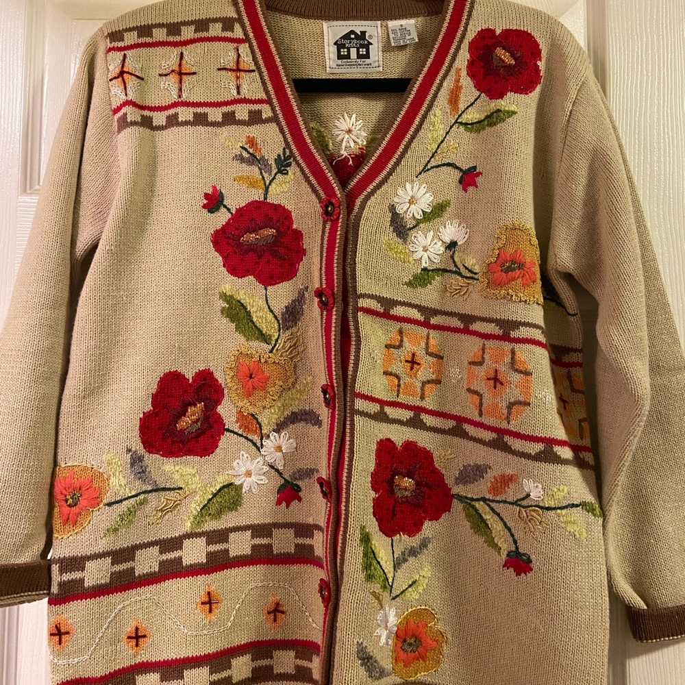 Vintage Grandma Cardigan by Storybook Knits.
